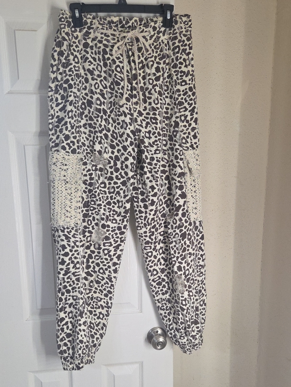 POL Leopard Print Drawstring Jogger Pants in Cream and Brown